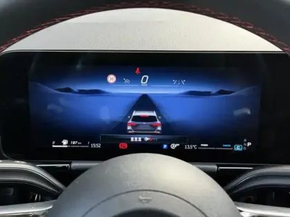 Photo 29 Mercedes GLA 180 AMG Line