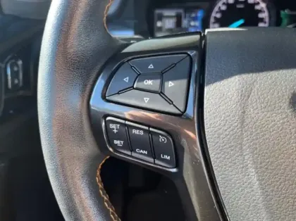 Photo 8 Ford Ranger Pick-up 2.0 TDCi 213ch Super Cab Wildtrak BVA10