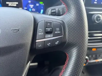 Photo 20 Ford Kuga Gén. III Ph1 ST-Line X 5