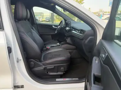 Photo 26 Ford Kuga Gén. III Ph1 ST-Line X 5