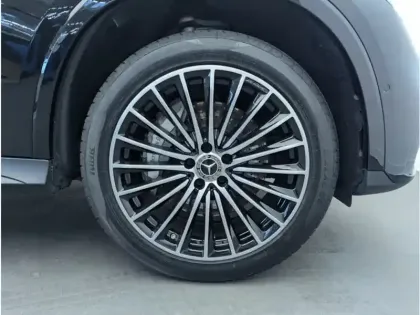 Photo 7 Mercedes Classe GLC Gén. II (C254) Ph1 AMG Line 5