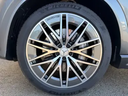 Photo 5 Mercedes Classe E Gén. II (C167) Ph2 AMG 5