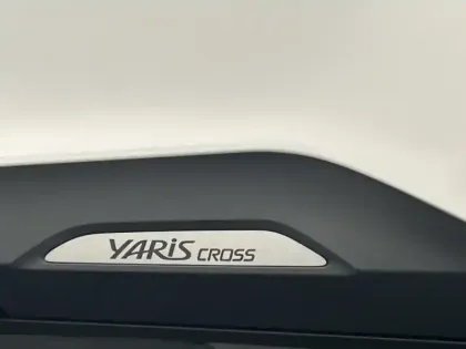 Photo 21 Toyota Yaris Hybride 1.5 HYBRID 130H DESIGN Cargo