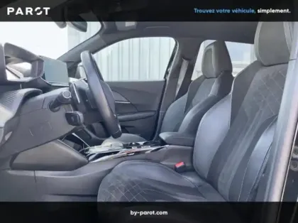 Photo 9 Peugeot 2008 Gén. II Ph1 NG GT 5