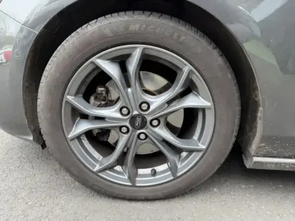 Photo 8 Ford Focus Break ST-Line 2.0 150 ch