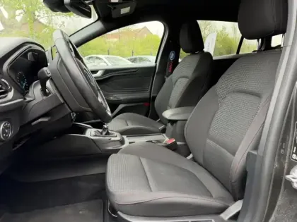 Photo 11 Ford Focus Break ST-Line 2.0 150 ch