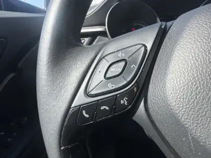 Photo 17 Toyota C-HR 122h Dynamic Business