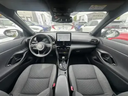 Photo 10 Toyota Yaris Hybride 130h design