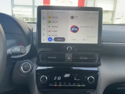 Photo 18 Toyota Yaris Hybride 130h design