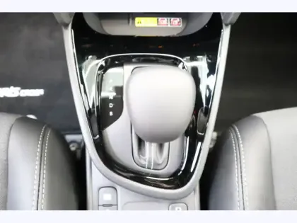 Photo 16 Toyota Yaris Hybride 1.5 HYBRID 130H TRAIL AUTO