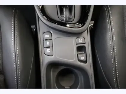 Photo 13 Toyota Yaris Hybride 1.5 HYBRID 130H TRAIL AUTO