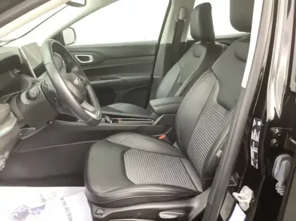 Photo 10 Jeep Compass 1.5 Turbo T4 130 ch BVR7 e-Hybrid Altitude