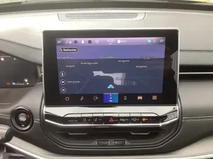 Photo 14 Jeep Compass 1.5 Turbo T4 130 ch BVR7 e-Hybrid Altitude