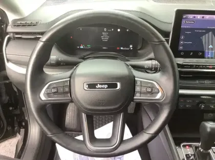 Photo 17 Jeep Compass 1.5 Turbo T4 130 ch BVR7 e-Hybrid Altitude