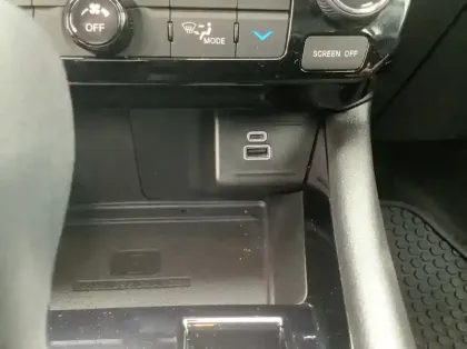 Photo 20 Jeep Compass 1.5 Turbo T4 130 ch BVR7 e-Hybrid Altitude