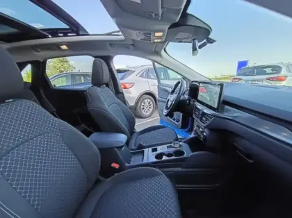 Photo 25 Ford Kuga Gén. III Ph2 Titanium 5