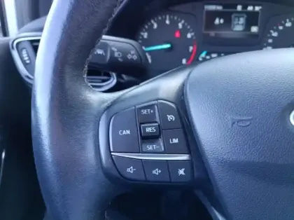 Photo 16 Ford Fiesta 1.0 EcoBoost 100ch Stop&Start Titanium 5p Euro6.2