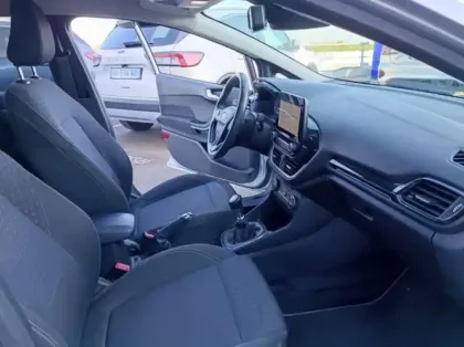 Photo 15 Ford Fiesta 1.0 EcoBoost 100ch Stop&Start Titanium 5p Euro6.2