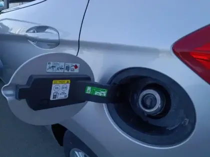 Photo 8 Ford Fiesta 1.0 EcoBoost 100ch Stop&Start Titanium 5p Euro6.2