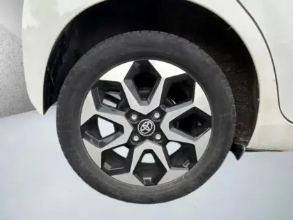 Photo 8 Toyota Aygo Gén. II Ph2 x-play 3