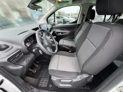 Photo 12 Toyota Proace 1.2 LONG 110 VVT-I DYNAMIC