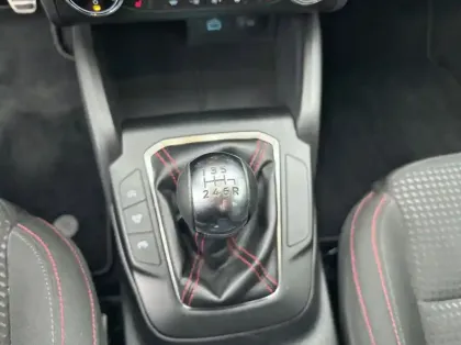 Photo 7 Ford Focus 1.0 Flexifuel mHEV 125ch ST-Line Style