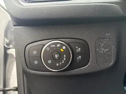 Photo 18 Ford Focus 1.0 Flexifuel mHEV 125ch ST-Line Style