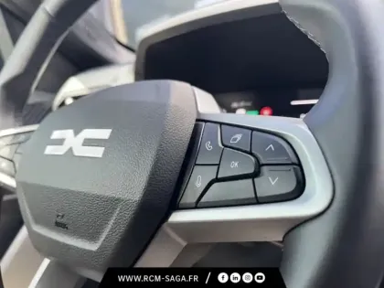 Photo 19 Dacia Bigster Hybrid 155 Journey