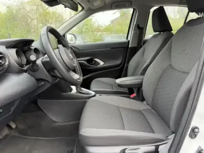 Photo 11 Toyota Yaris Hybride 1.5 HYBRID 116H DYNAMIC AUTO