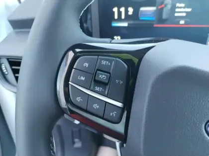 Photo 16 Ford Transit Courier Fourgonnette Electrique 100 kW 136ch batterie 46 kWh Trend