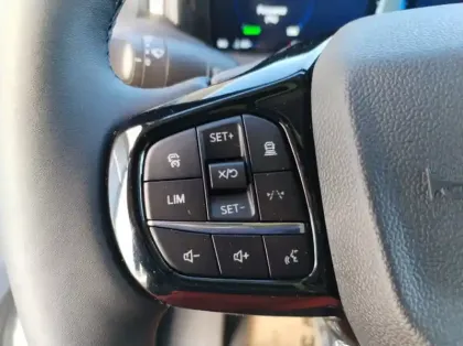 Photo 16 Ford Custom Fg 320 L1H1 2.5 Duratec 232ch Hybride rechargeable Limited CVT