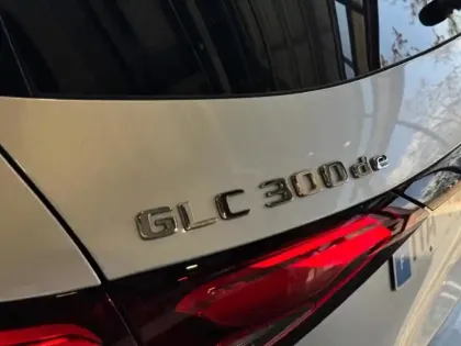Photo 34 Mercedes Classe GLC GLC 300 de Hybrid EQ 4MATIC AM