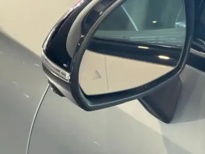 Photo 37 Mercedes Classe GLC GLC 300 de Hybrid EQ 4MATIC AM