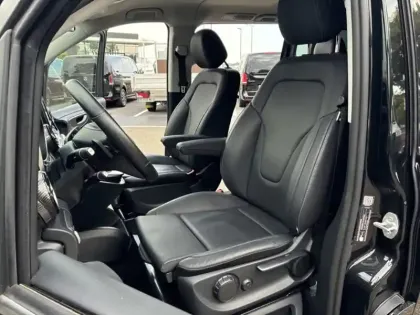 Photo 39 Mercedes CLA V 250 d AVANTGARDE Extra long 