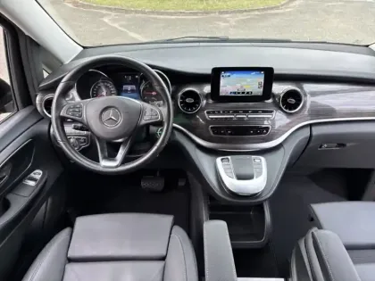 Photo 38 Mercedes CLA V 250 d AVANTGARDE Extra long 
