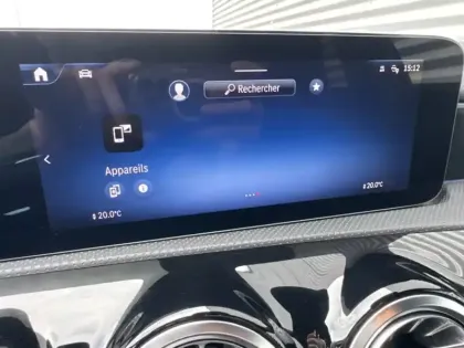 Photo 18 Mercedes Classe A 200 d AMG Line