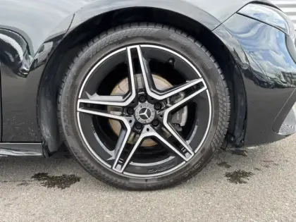 Photo 8 Mercedes Classe A 200 d AMG Line