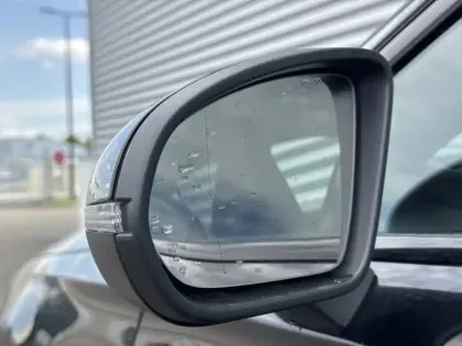 Photo 10 Mercedes Classe A 200 d AMG Line