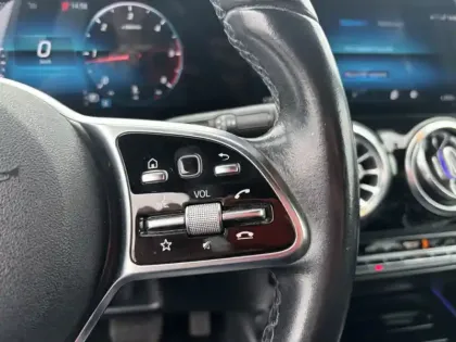 Photo 18 Mercedes Classe B 200 d Progressive Line Edition