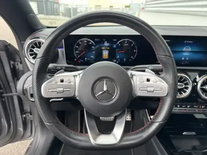 Photo 17 Mercedes CLA  180 d Shooting Brake AMG L