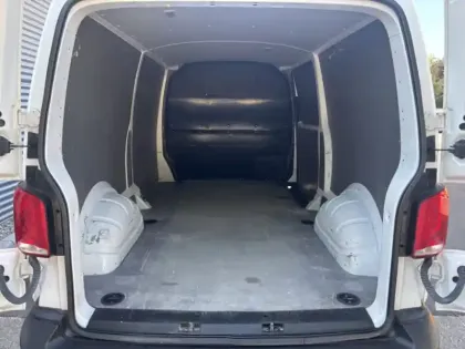 Photo 17 Volkswagen Transporter 2.0L 150ch DSG7 L2H1 Business 