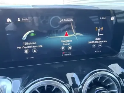 Photo 19 Mercedes GLB 200 d AMG Line