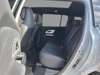 Photo 14 Mercedes GLB 250+ avec technologie EQ Limit
