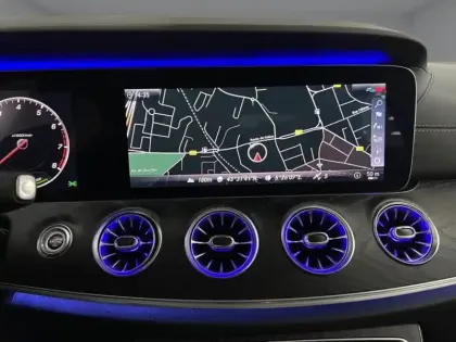 Photo 10 Mercedes CLS   450 4MATIC Coupé AMG Line