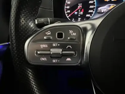 Photo 17 Mercedes CLS   450 4MATIC Coupé AMG Line