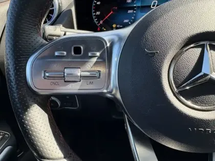 Photo 9 Mercedes GLA 250 e AMG Line