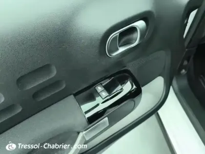 Photo 27 Citroën C3  BlueHDi 100 S&S Feel Business