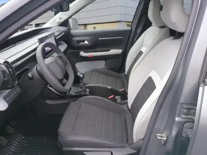 Photo 8 Citroën C3  Turbo 100 ch Manuelle Max