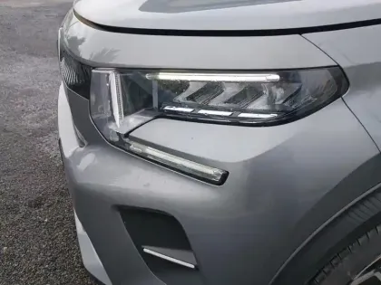 Photo 13 Citroën C3  Turbo 100 ch Manuelle Max