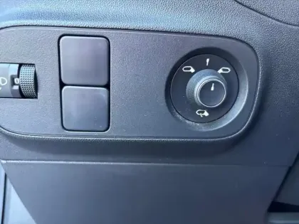 Photo 12 Citroën C3  PureTech 83 S&S BVM5 C-Series